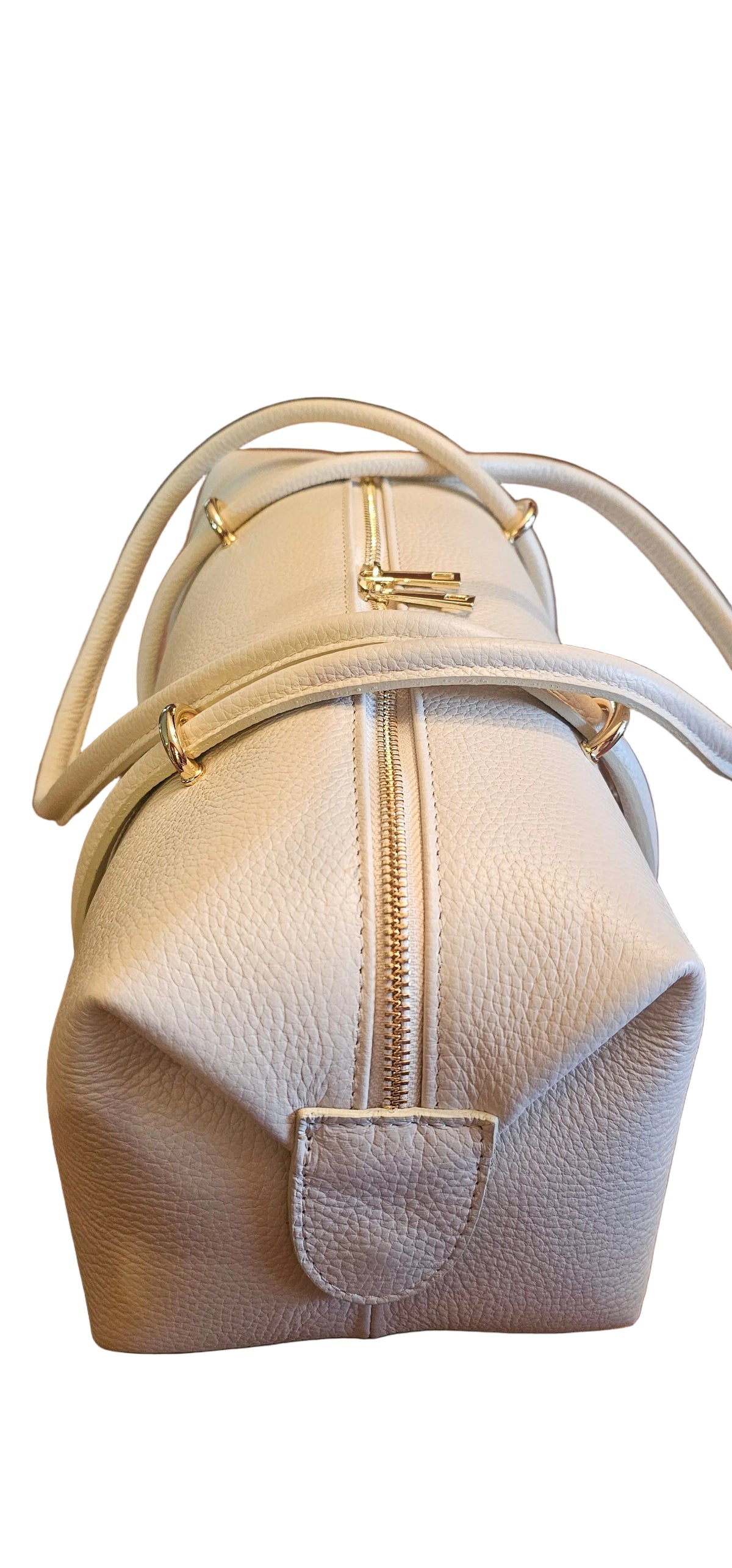 Florence Pebbled Leather East West Barrel Bag – Latte